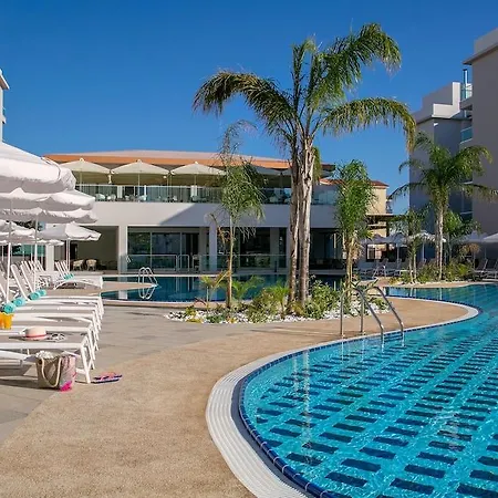 Vangelis & Hotel