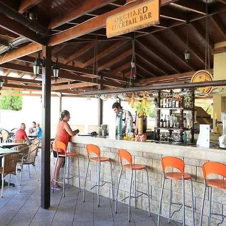Vangelis & Hotel Protaras